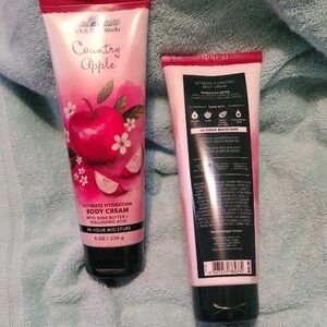 Bath & Body Works Country Apple Body Cream set - Red & Pink